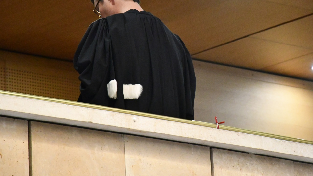 Grenoble : il se fait passer pour un photographe pour agresser