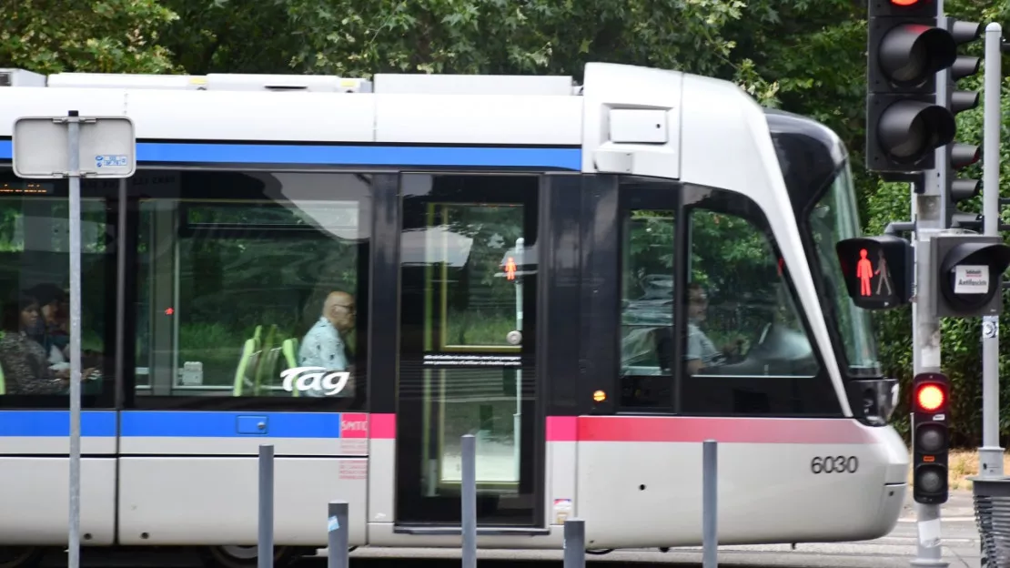 Après un tir de mortier sur le tramway, trajet réduit pour la ligne A ?