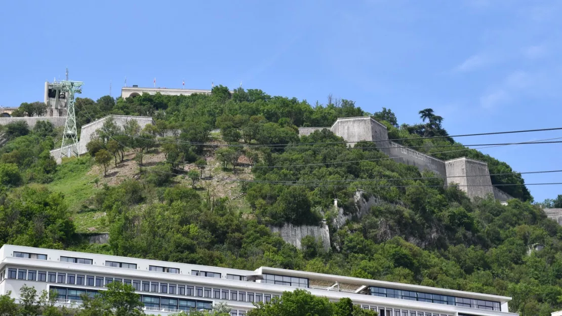 Grenoble : fermeture du parc Guy Pape à cause de risques d’incendie