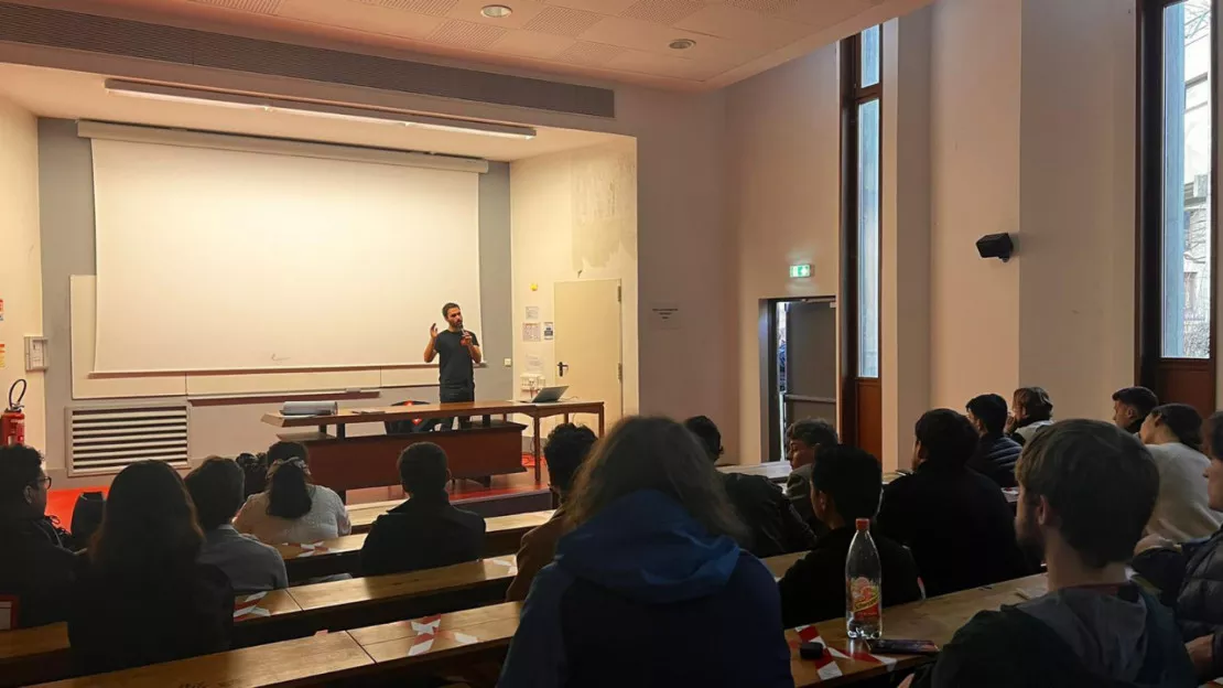 Grenoble : la police appelée en renfort après des tensions entre étudiants au campus universitaire