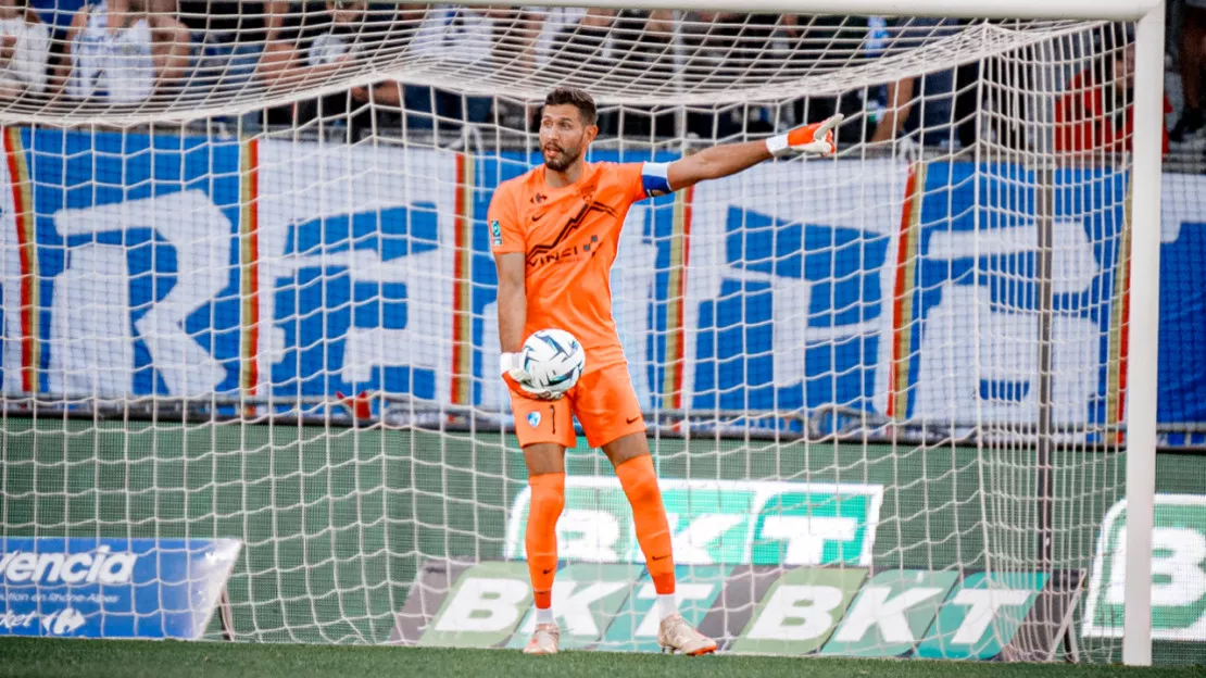 Le gardien historique du GF38 Brice Maubleu quitte Grenoble pour Saint-Etienne