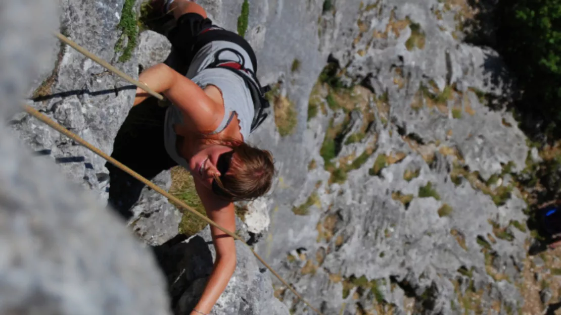 Près de Grenoble : une Suisse meurt sur un site d'escalade dans le Vercors