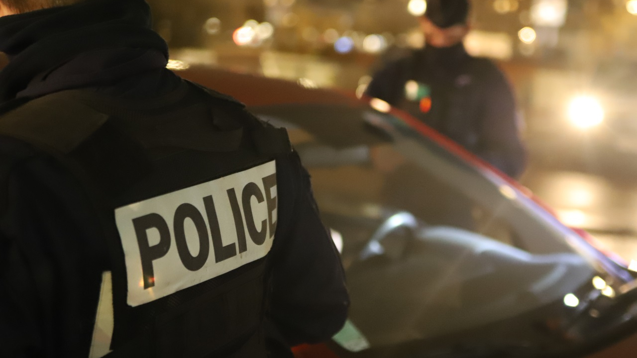 Interpellation qui dérape sur l’A480 : un conducteur intercepté avec du cannabis s’en prend aux forces de l’ordre à Grenoble Interpellation qui dérape sur l’A480 : un conducteur intercepté avec du cannabis s’en prend aux forces de l’ordre à Grenoble