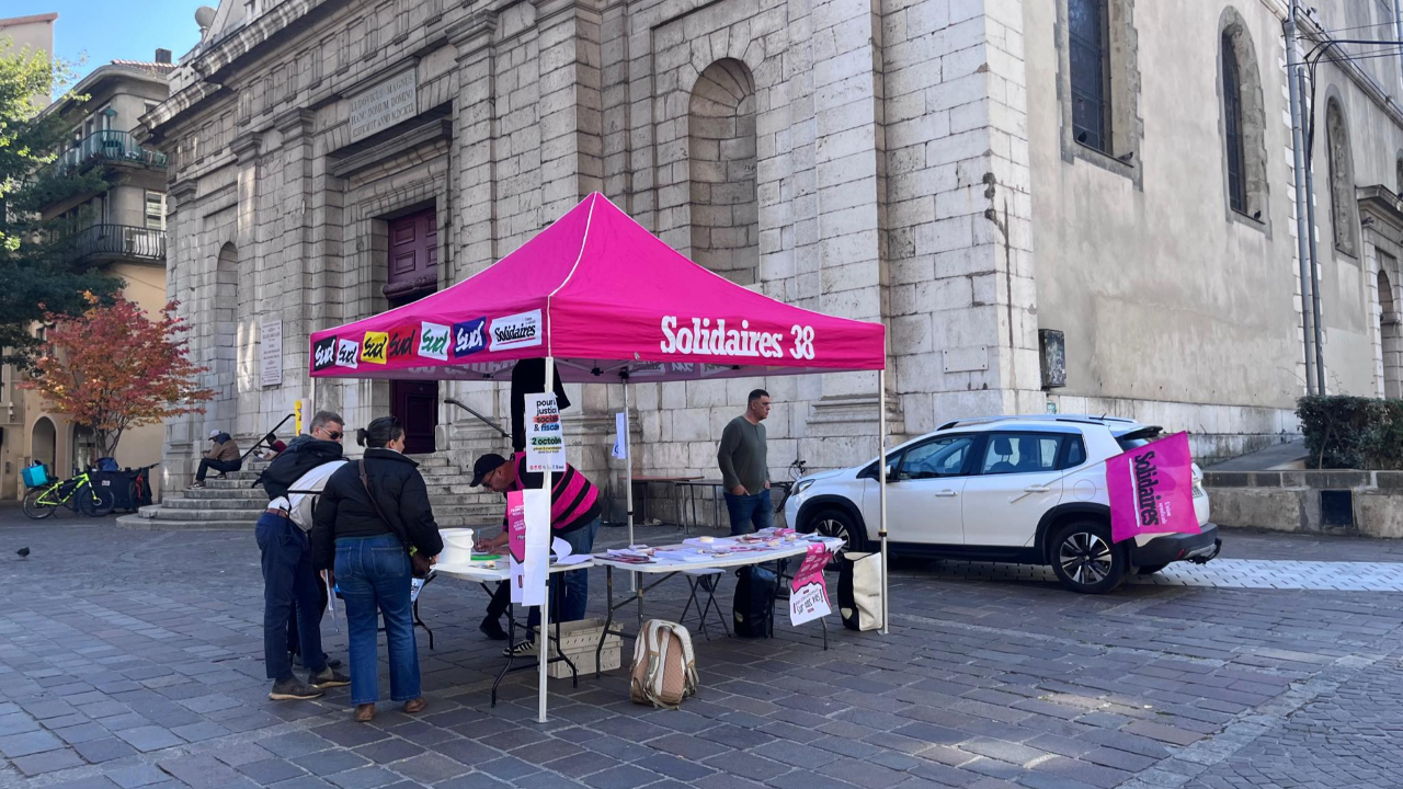 Un inspecteur du travail pouss&eacute; hors d'un bureau &agrave; Grenoble : Solidaires d&eacute;nonce des pressions avant le 1er mai
