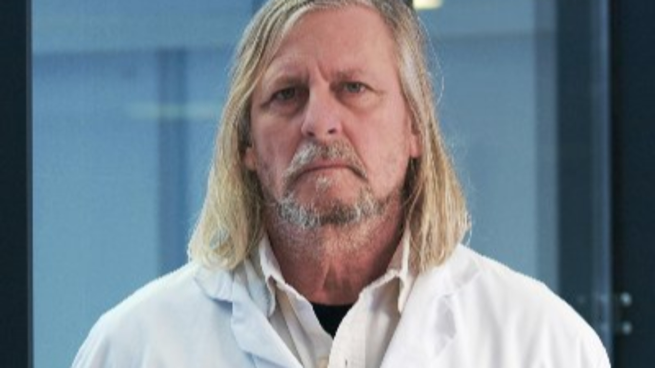 "Bidon", "fadaises" : un Grenoblois jugé pour avoir diffamé Didier Raoult "Bidon", "fadaises" : un Grenoblois jugé pour avoir diffamé Didier Raoult