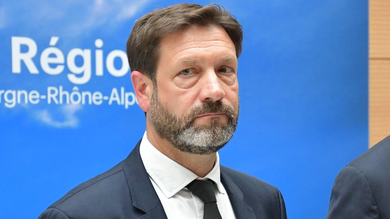 Explosion d'une grenade dans un café à Grenoble : le président de la Région tacle Eric Piolle Explosion d'une grenade dans un café à Grenoble : le président de la Région tacle Eric Piolle