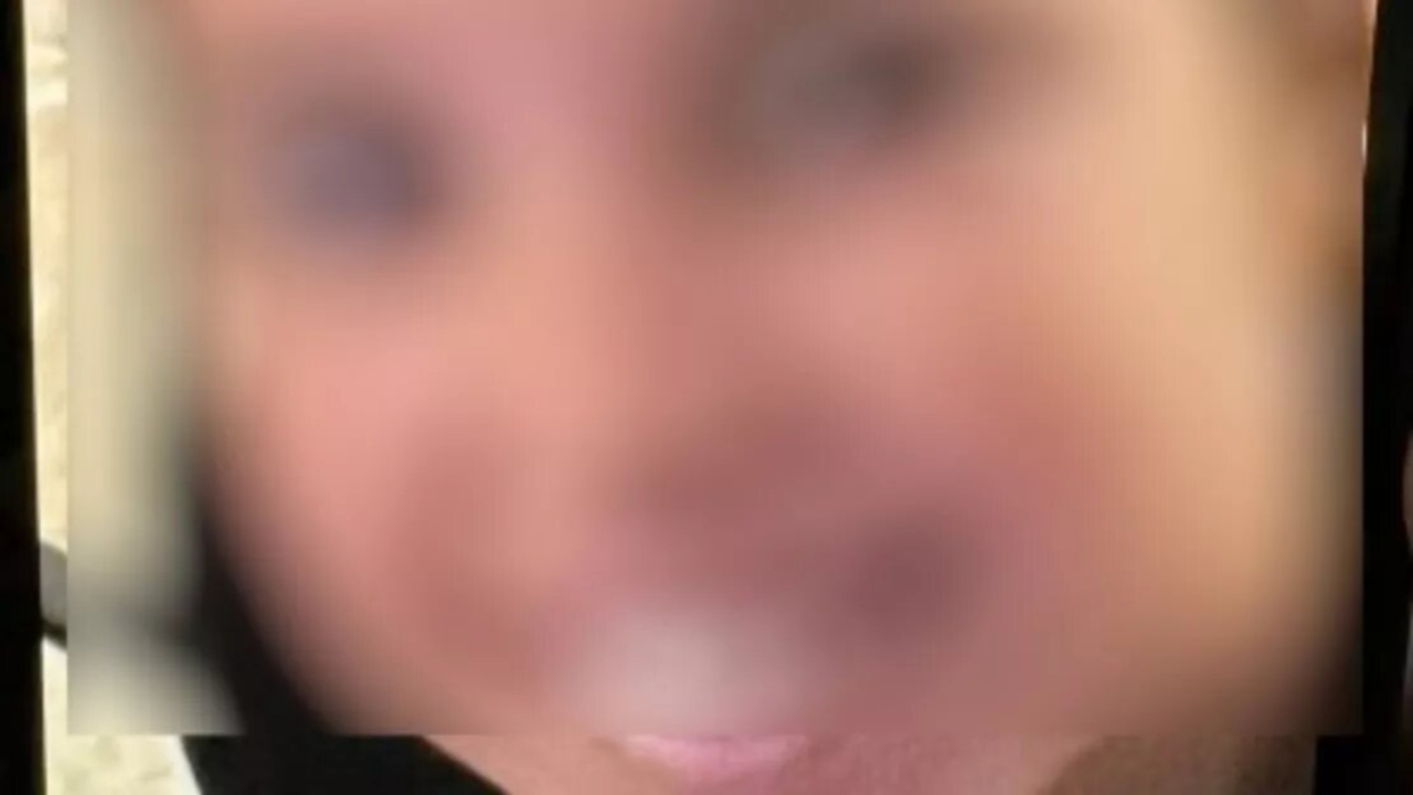 Eya, son père et son complice retrouvés au Danemark : "La jeune fille va aussi bien que possible après de tels évènements" Eya, son père et son complice retrouvés au Danemark : "La jeune fille va aussi bien que possible après de tels évènements"