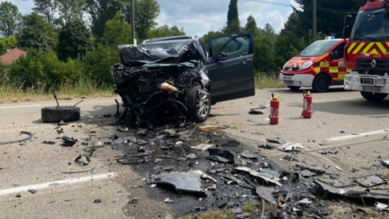 Grave accident voiture/camping-car près de Grenoble : huit blessés dont certains en urgence absolue Grave accident voiture/camping-car près de Grenoble : huit blessés dont certains en urgence absolue
