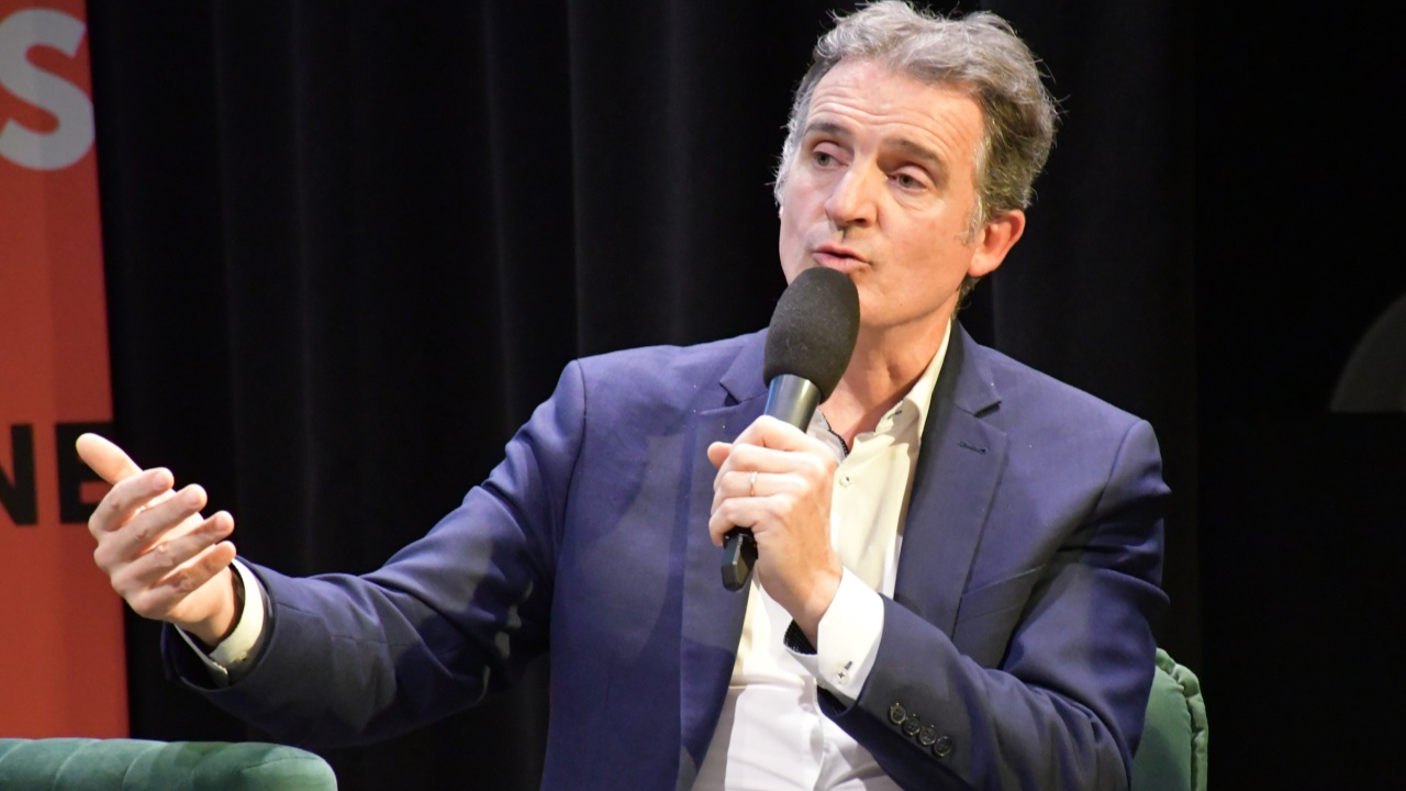 Grenoble : Eric Piolle pourrait réquisitionner des logements vacants pour héberger des personnes à la rue Grenoble : Eric Piolle pourrait réquisitionner des logements vacants pour héberger des personnes à la rue