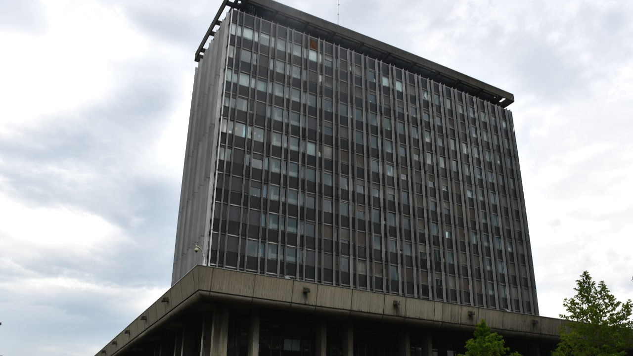 Grenoble : la Ville condamnée à payer deux fois 1500 euros à la Métropole Grenoble : la Ville condamnée à payer deux fois 1500 euros à la Métropole