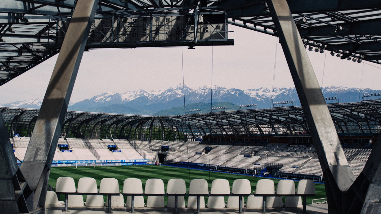 Grenoble : le GF38 et le FCG perdent le bras de fer avec la M&eacute;tropole concernant la gestion du stade des Alpes