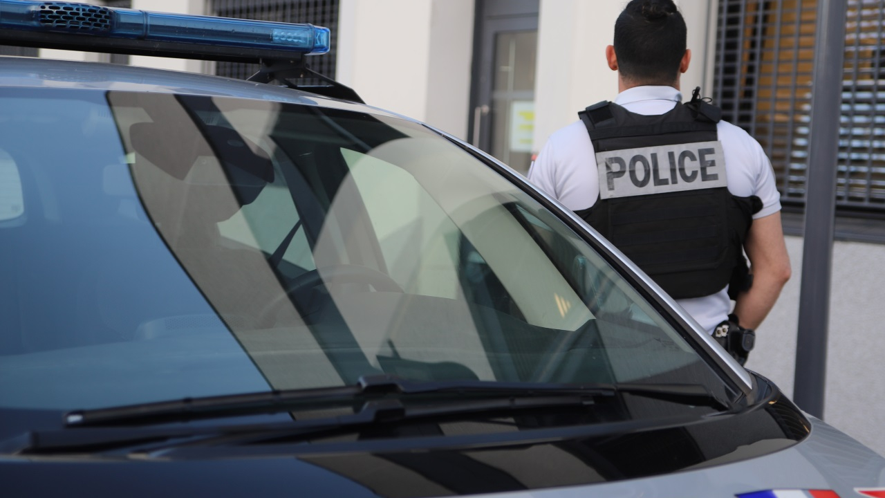 Grenoble : nouvelle fusillade sur la place Saint-Bruno Grenoble : nouvelle fusillade sur la place Saint-Bruno