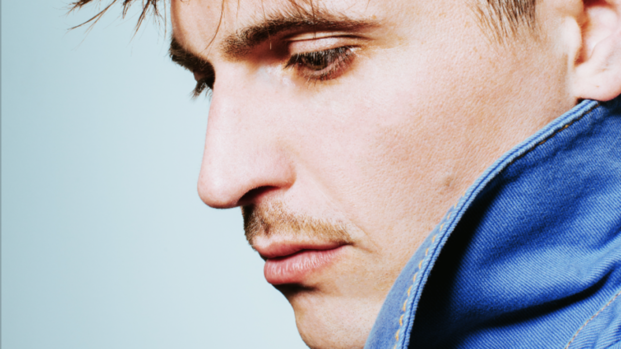 Grenoble : Raphaël Quenard sortira son premier livre sous pseudonyme Grenoble : Raphaël Quenard sortira son premier livre sous pseudonyme