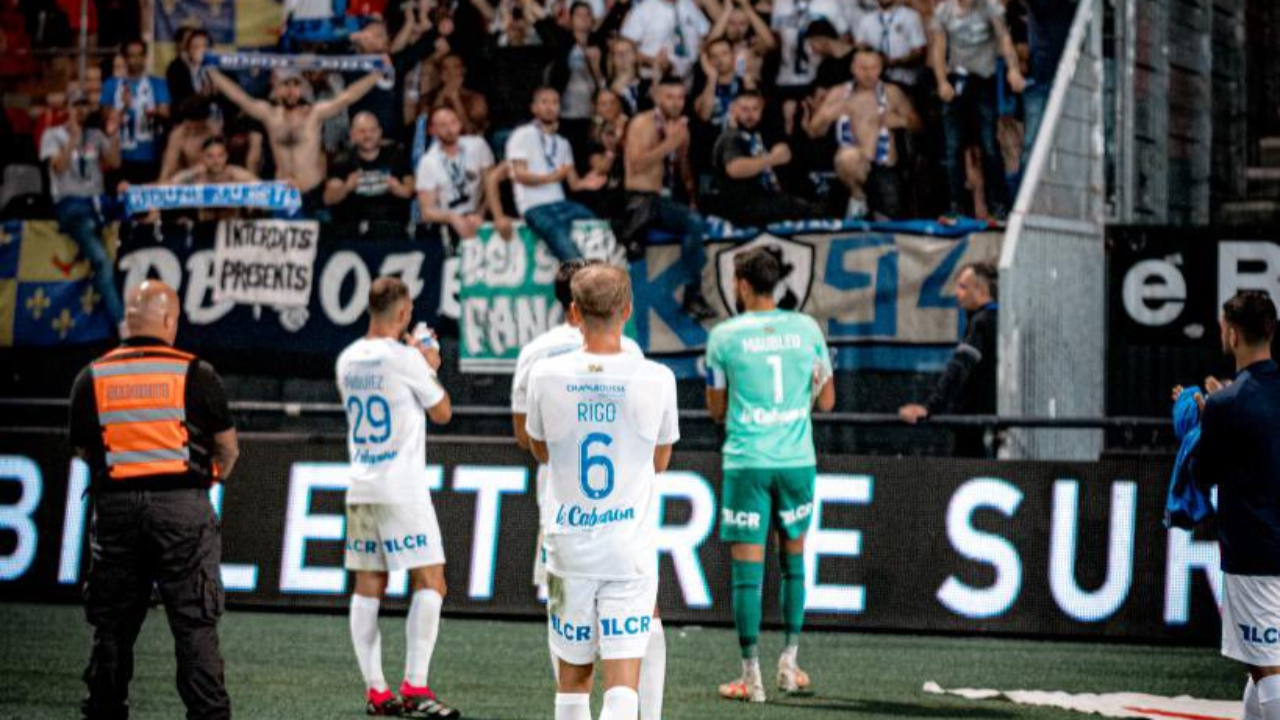 Guingamp-GF38 : Grenoble cale en Bretagne (2-2)