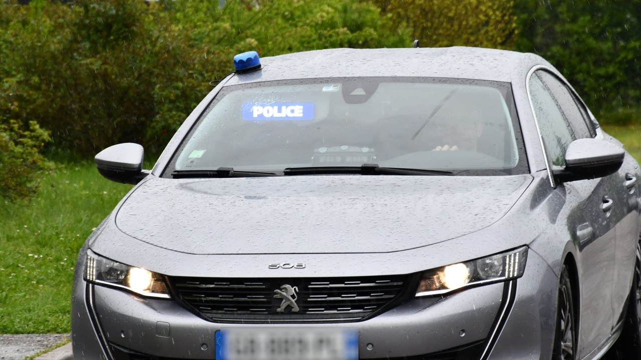 Il s'était évadé lors d'une sortie dans la nature : le détenu en cavale retrouvé à Grenoble Il s'était évadé lors d'une sortie dans la nature : le détenu en cavale retrouvé à Grenoble