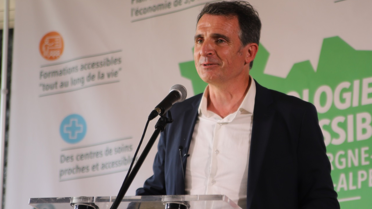 Insécurité à Grenoble : dire que c'est la faute des élus locaux, "c’est du foutage de gueule" selon Eric Piolle Insécurité à Grenoble : dire que c'est la faute des élus locaux, "c’est du foutage de gueule" selon Eric Piolle