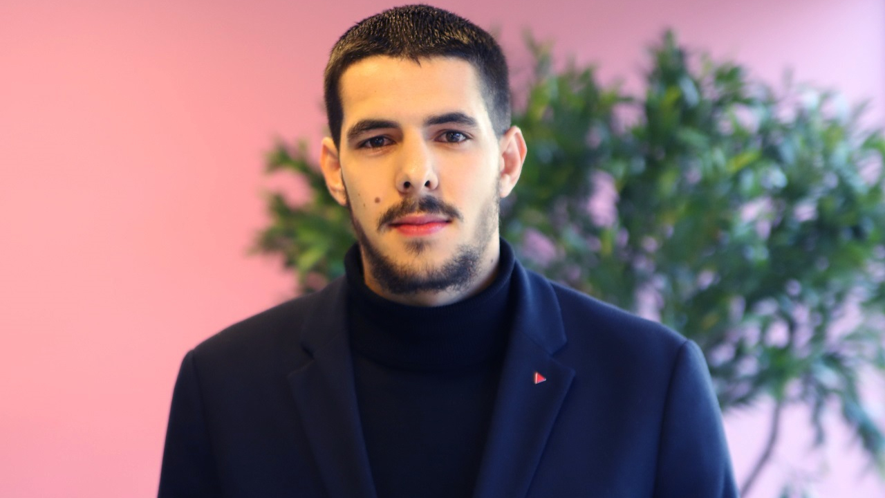 Municipales à Grenoble : LFI fera cavalier seul au 1er tour en 2026 avec Allan Brunon Municipales à Grenoble : LFI fera cavalier seul au 1er tour en 2026 avec Allan Brunon