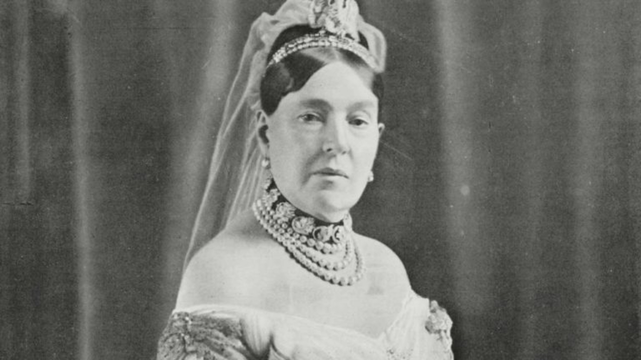 Près de Grenoble : les bijoux de la princesse Mathilde Bonaparte ont été volés ! Près de Grenoble : les bijoux de la princesse Mathilde Bonaparte ont été volés !