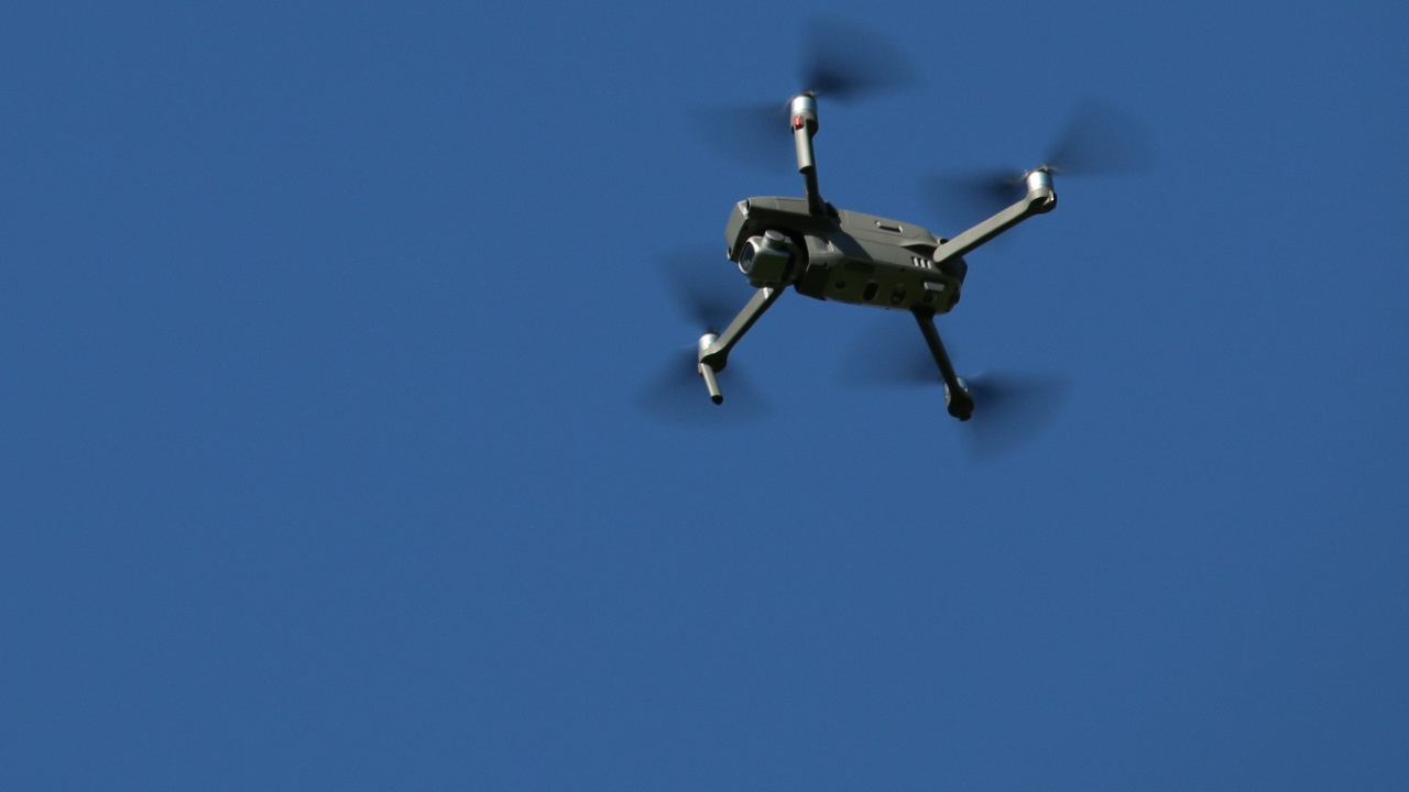 Près de Grenoble : plusieurs détenus d’une prison livrés en cannabis et téléphones par drone Près de Grenoble : plusieurs détenus d’une prison livrés en cannabis et téléphones par drone