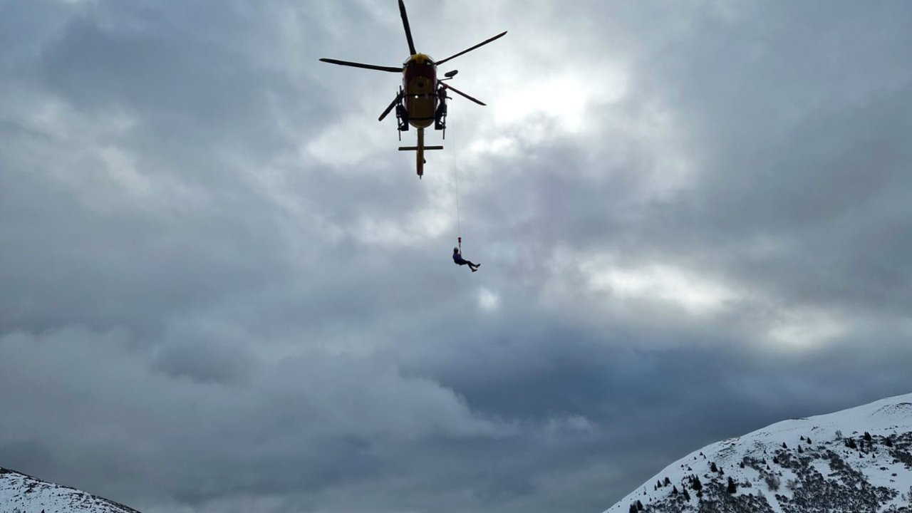 Près de Grenoble : un skieur en randonnée trouve la mort après une longue chute Près de Grenoble : un skieur en randonnée trouve la mort après une longue chute