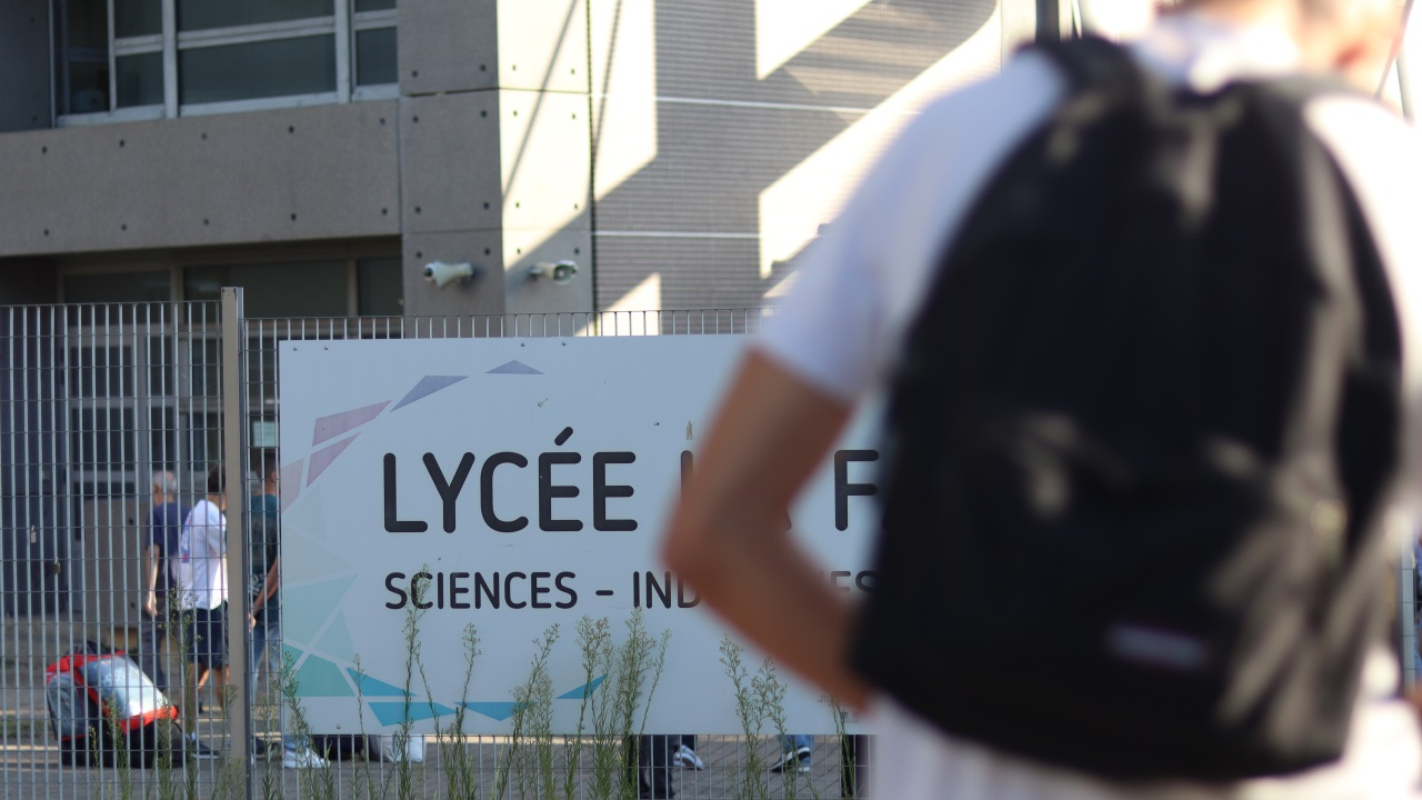 Près de Grenoble : un tir de mortier d'artifice en pleine récréation, trois élèves blessés