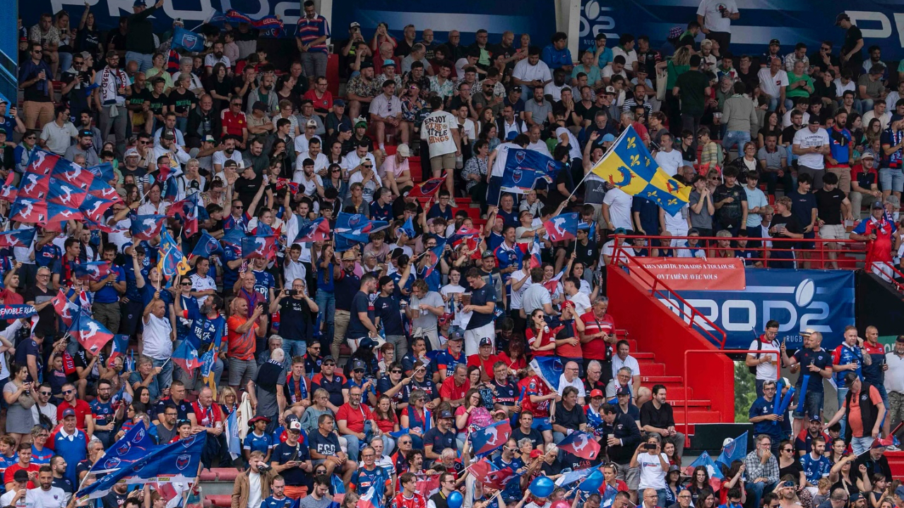 Rugby&nbsp;: des affrontements provoquent l&rsquo;intervention des CRS &agrave; la fin de Grenoble-Perpignan