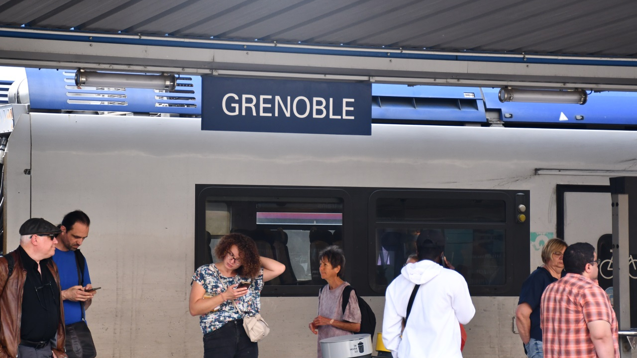 Travaux en gare de Grenoble : le trafic ferroviaire totalement interrompu les week-ends du 2 et 9 ao&ucirc;t
