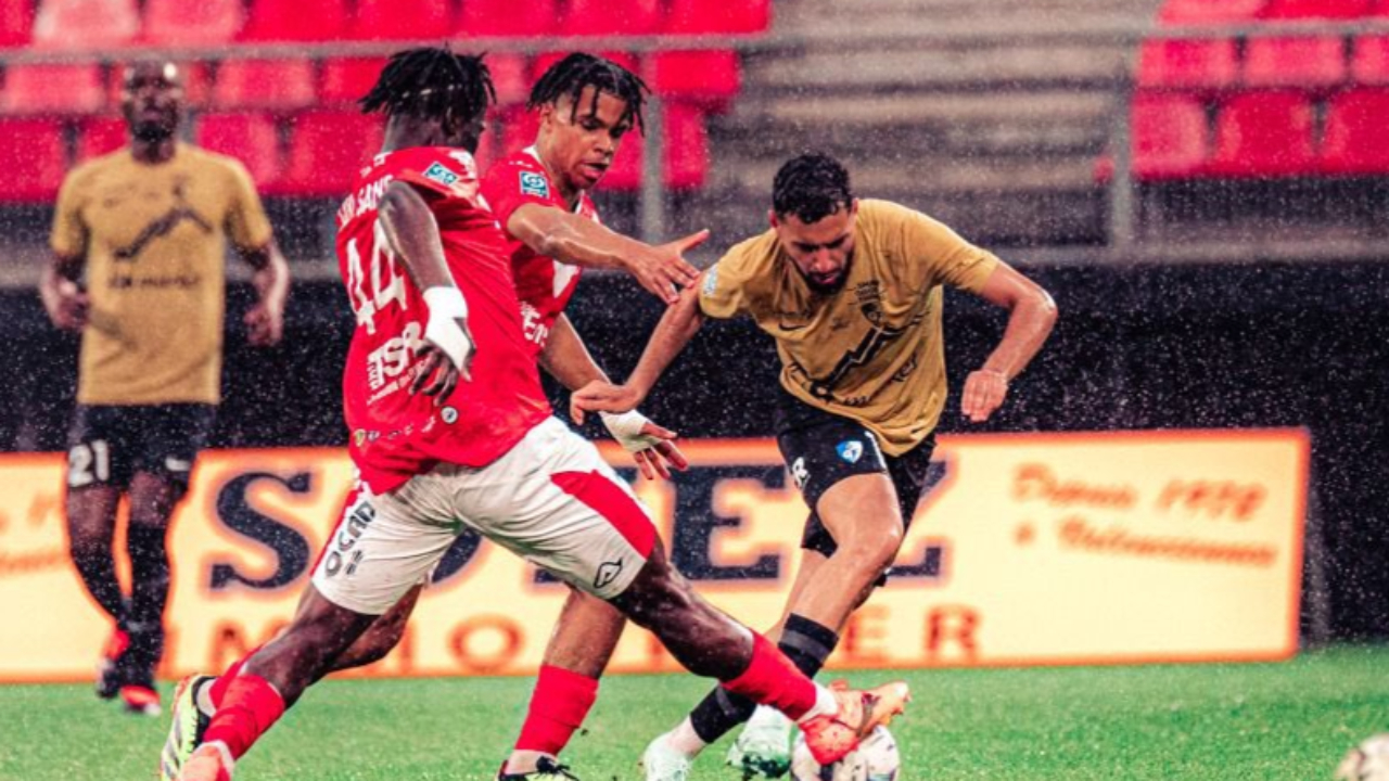 Valenciennes-GF38 : la d&eacute;faite de la "honte" contre un condamn&eacute; (2-0)