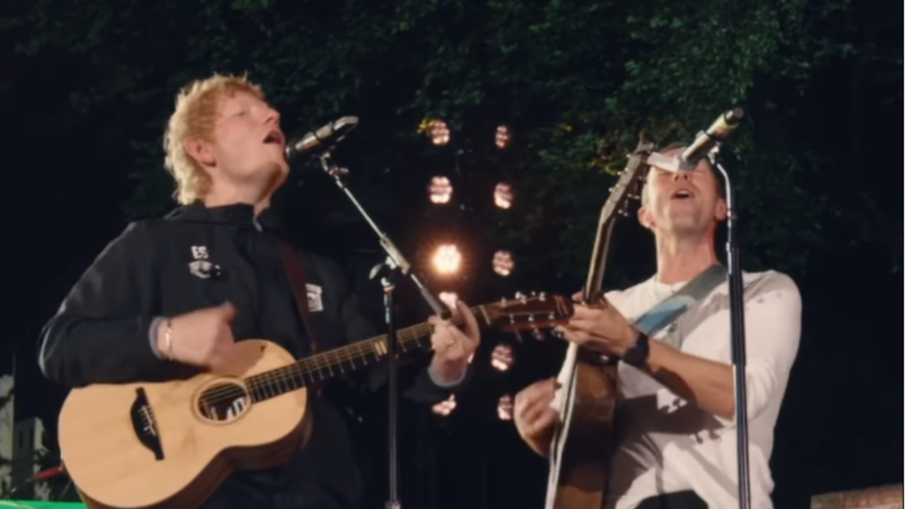 VIDEO : Ed Sheeran rejoint Chris Martin sur scène pour la bonne cause ! VIDEO : Ed Sheeran rejoint Chris Martin sur scène pour la bonne cause !