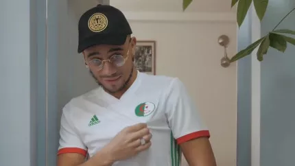 L'isérois Mister V appelle à voter, mais "pas pour des fafs de merde" L'isérois Mister V appelle à voter, mais "pas pour des fafs de merde"